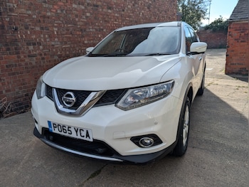 Nissan - X-Trail