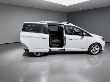 Used Ford Grand C-Max 2016 for sale - 79194099: Photo