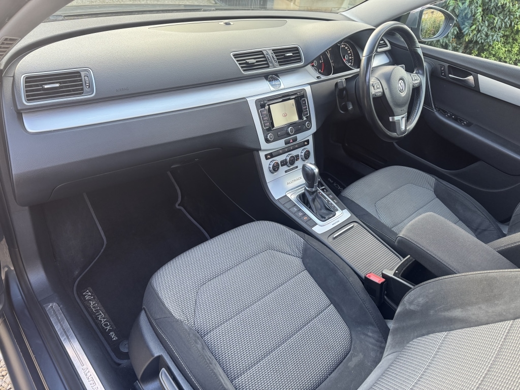 Used Volkswagen Passat 2012 for sale - 77046492: Photo 11