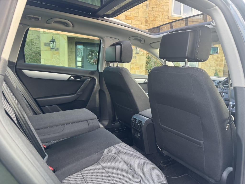 Used Volkswagen Passat 2012 for sale - 77046492: Photo 25