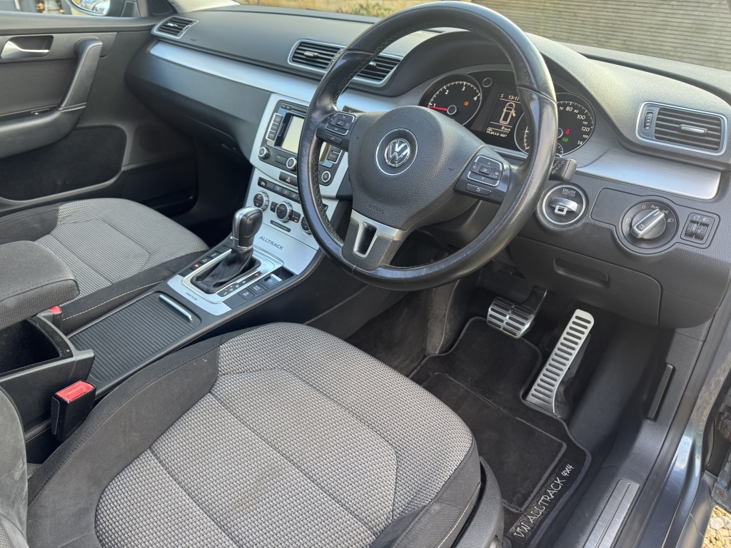 Used Volkswagen Passat 2012 for sale - 77046492: Photo 27