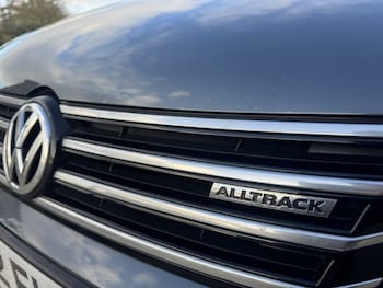 Used Volkswagen Passat 2012 for sale - 77046492: Photo