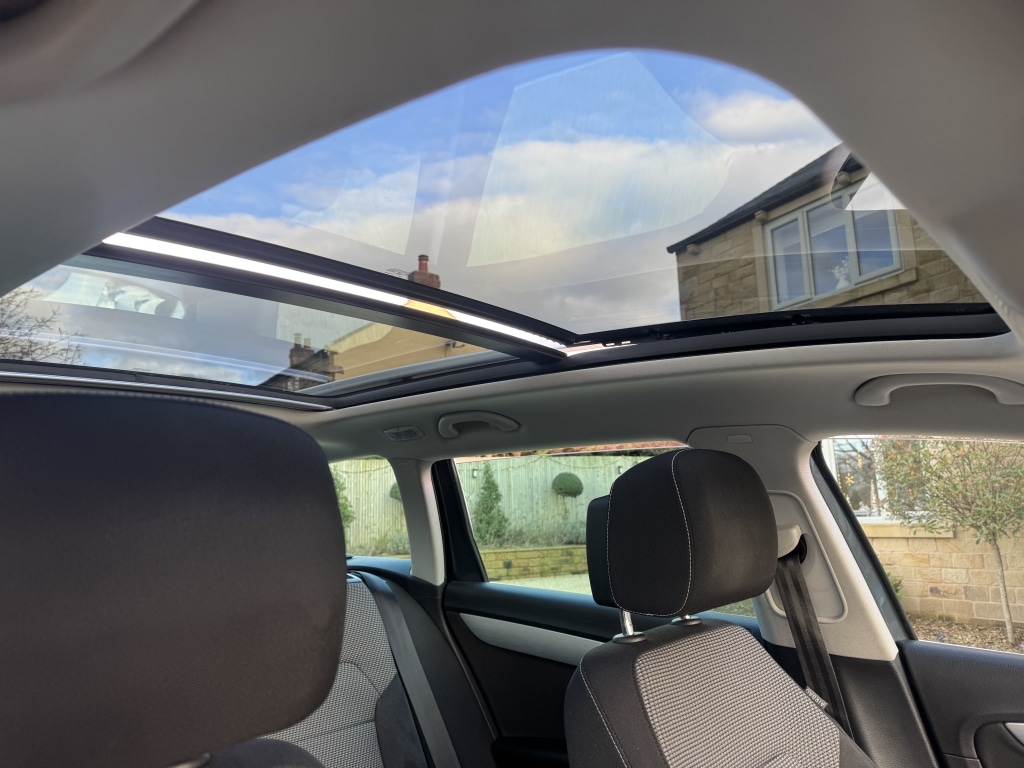 Used Volkswagen Passat 2012 for sale - 77046492: Photo 34