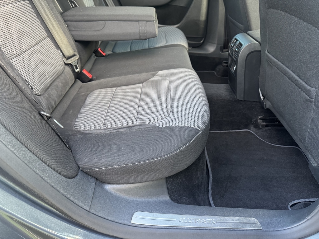 Used Volkswagen Passat 2012 for sale - 77046492: Photo 42