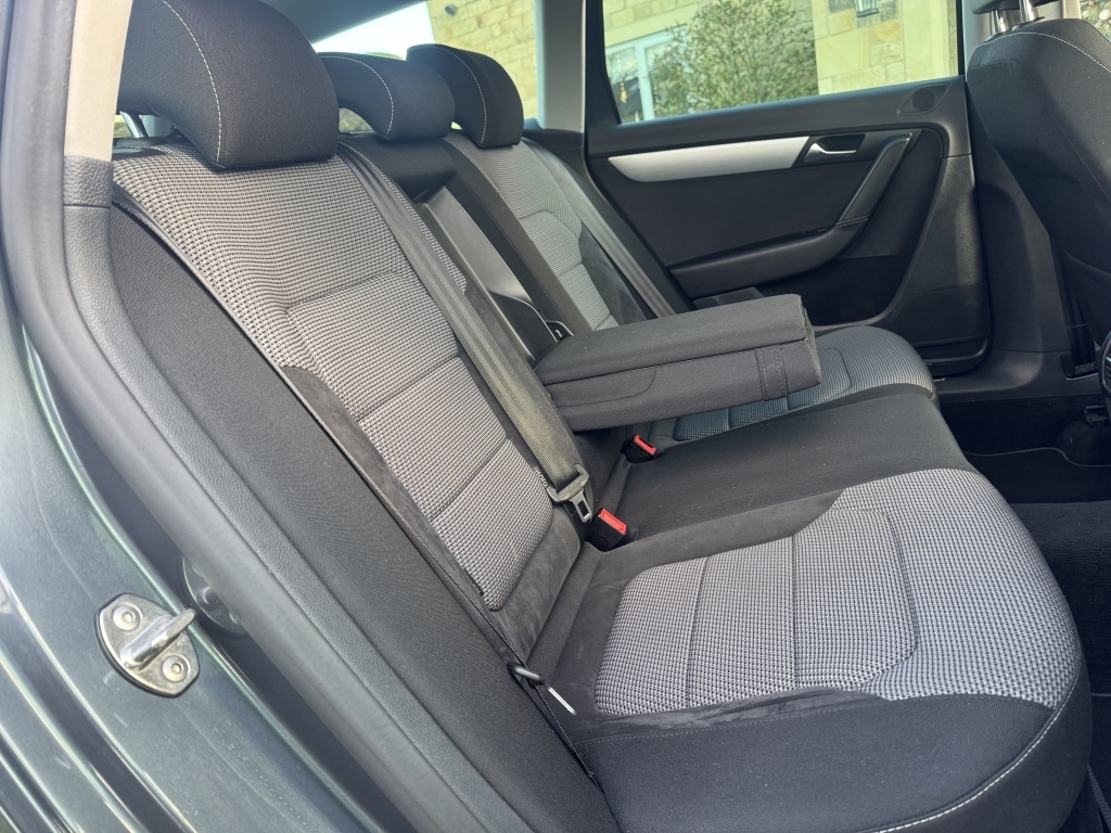 Used Volkswagen Passat 2012 for sale - 77046492: Photo 43