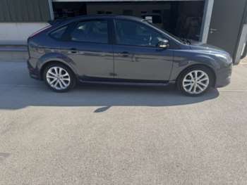 Used Ford Focus 2010 for sale - 74594935: Photo