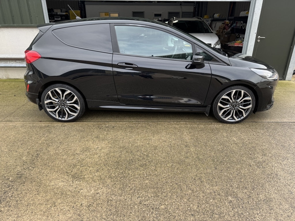 Used Ford Fiesta 2022 for sale - 76548042: Photo 2