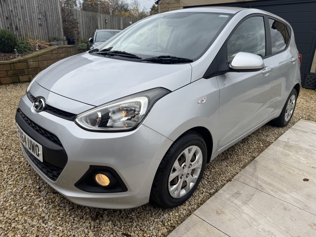 Used Hyundai i10 2014 for sale - 76483181: Photo 1