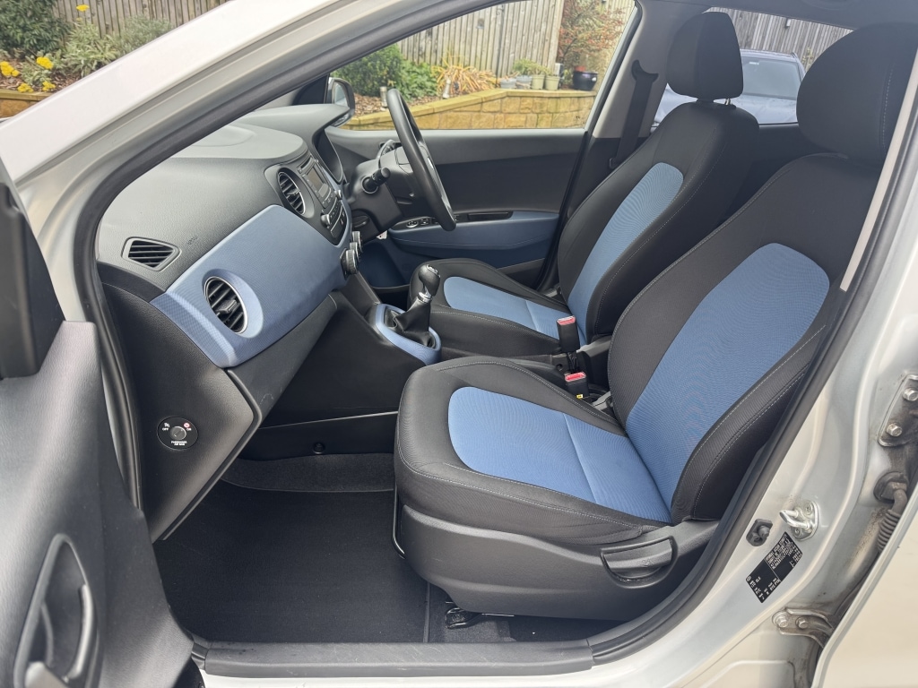 Used Hyundai i10 2014 for sale - 76483181: Photo 15