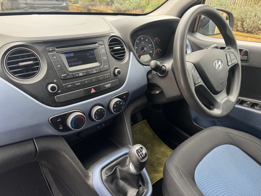 Used Hyundai i10 2014 for sale - 76483181: Photo 19