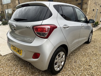 Used Hyundai i10 2014 for sale - 76483181: Photo