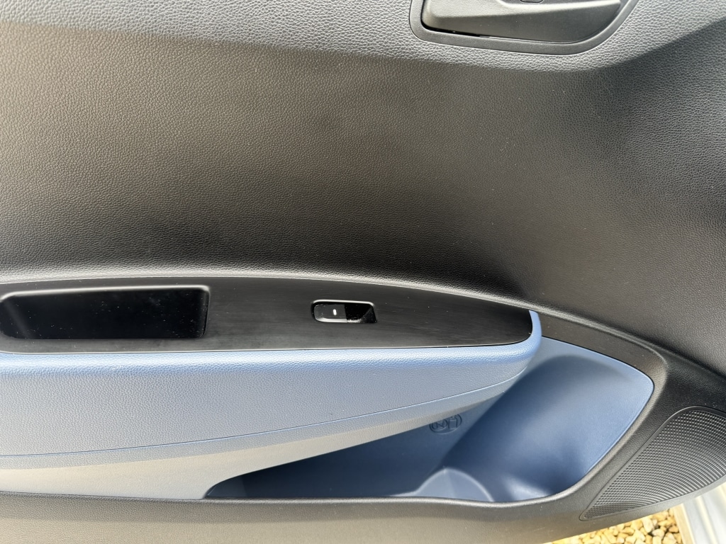 Used Hyundai i10 2014 for sale - 76483181: Photo 43