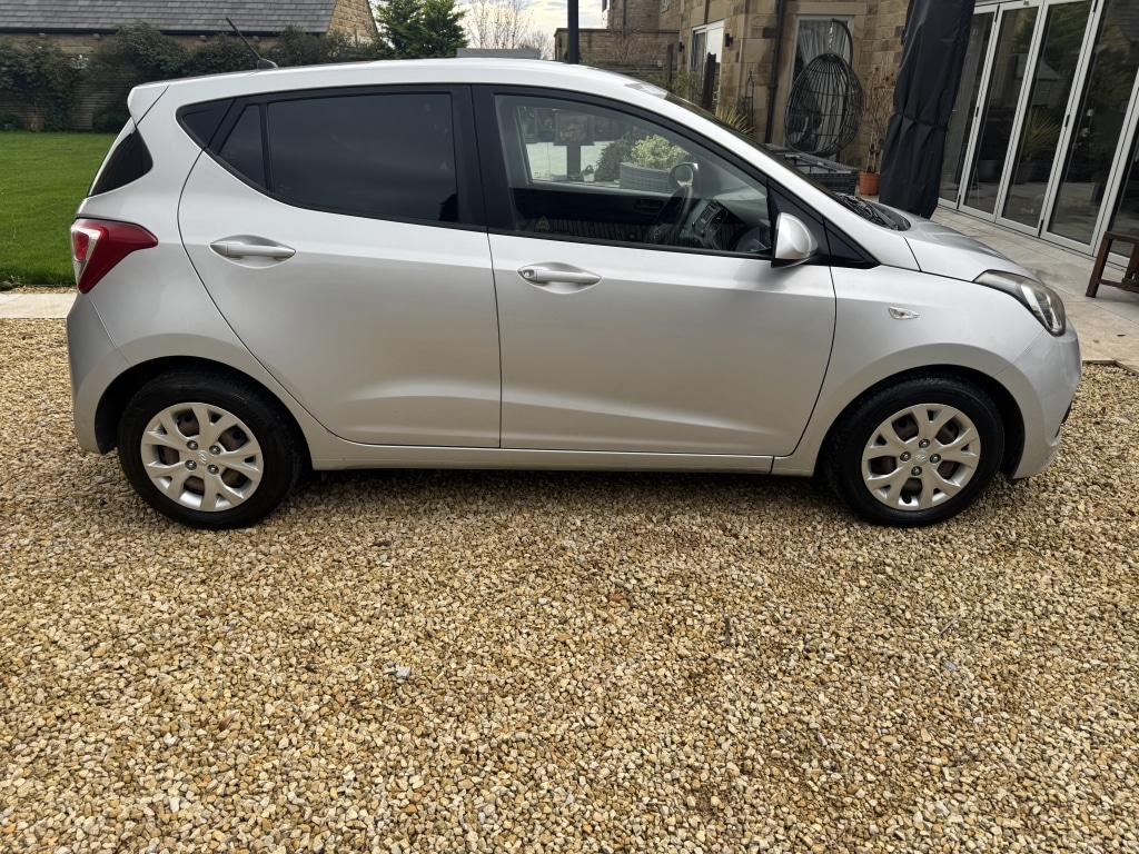 Used Hyundai i10 2014 for sale - 76483181: Photo 7