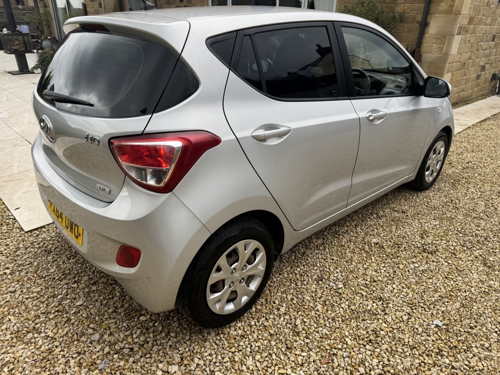 Used Hyundai i10 2014 for sale - 76483181: Photo 8
