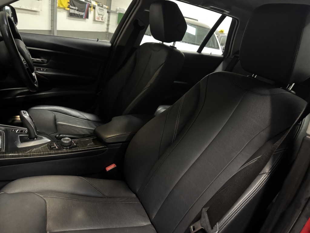 Used BMW 3 Series 2012 for sale - 76380370: Photo 11