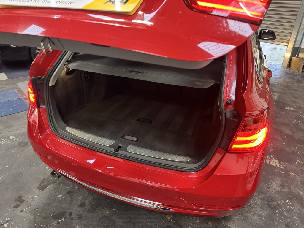 Used BMW 3 Series 2012 for sale - 76380370: Photo 26