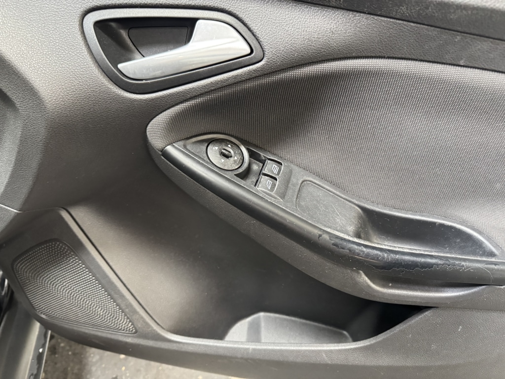 Used Ford Focus 2014 for sale - 78139197: Photo 23