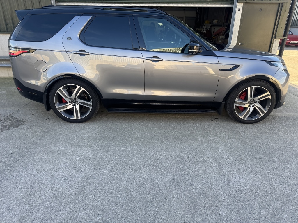 Used Land Rover Discovery 2023 for sale - 76631090: Photo 2