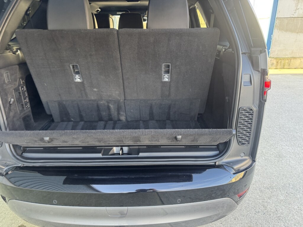 Used Land Rover Discovery 2023 for sale - 76631090: Photo 21