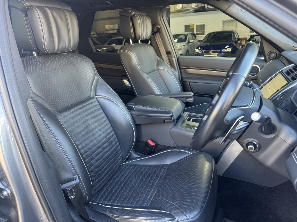 Used Land Rover Discovery 2023 for sale - 76631090: Photo 24