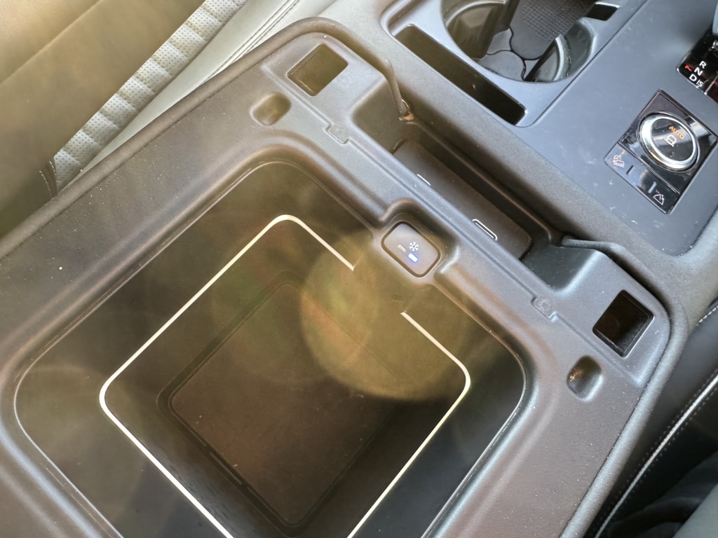 Used Land Rover Discovery 2023 for sale - 76631090: Photo 52