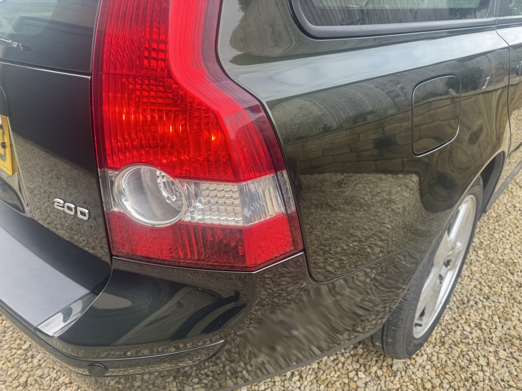 Used Volvo V50 2005 for sale - 77606254: Photo 27