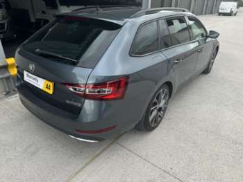 Used Skoda Superb 2017 for sale - 73757007: Photo