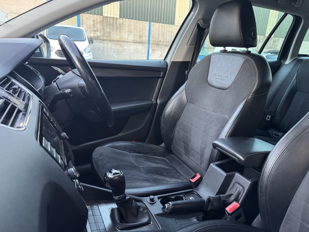 Used Skoda Octavia 2015 for sale - 76918094: Photo 12