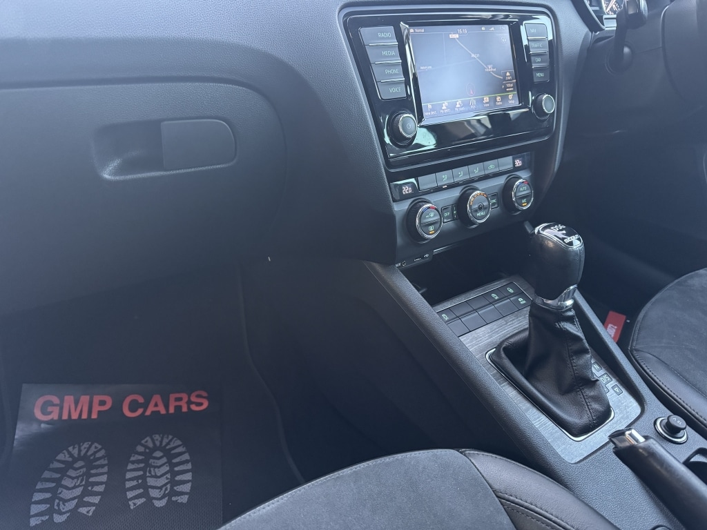 Used Skoda Octavia 2015 for sale - 76918094: Photo 14