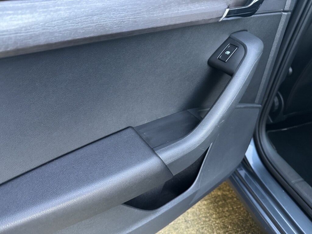 Used Skoda Octavia 2015 for sale - 76918094: Photo 40