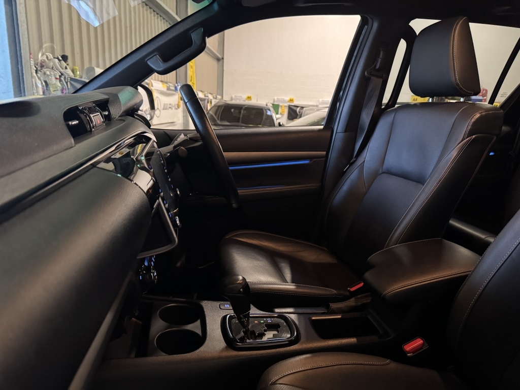 Used Toyota Hilux 2021 for sale - 76918095: Photo 10