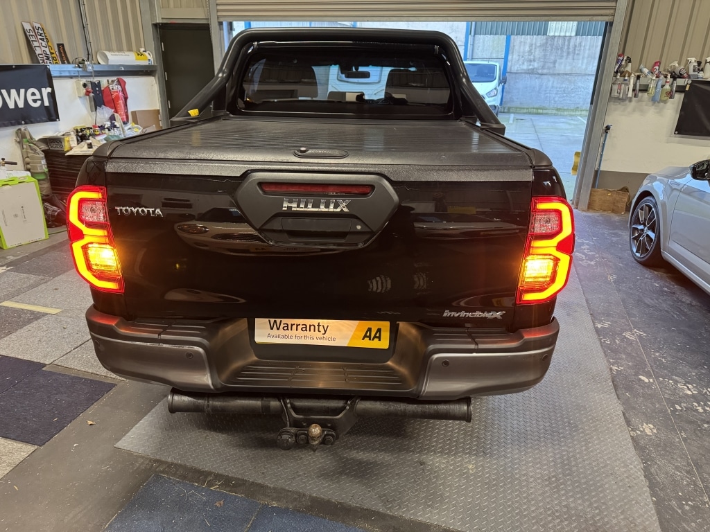 Used Toyota Hilux 2021 for sale - 76918095: Photo 4