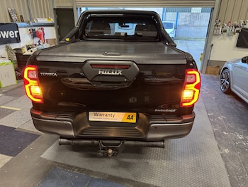 Used Toyota Hilux 2021 for sale - 76918095: Photo