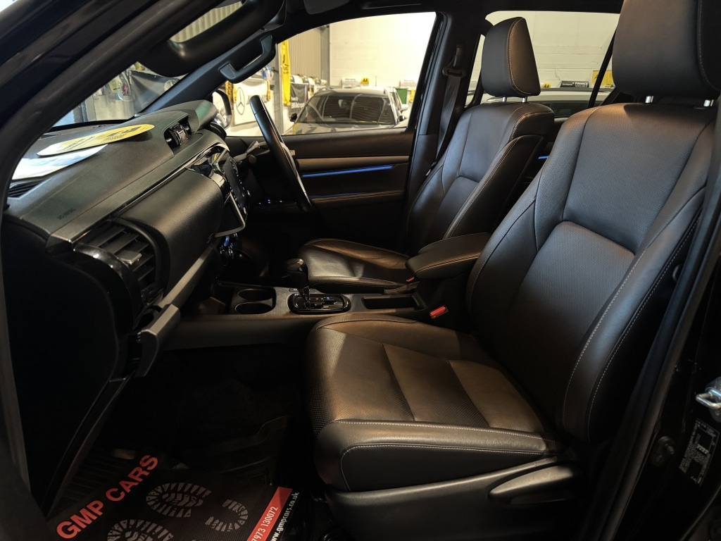 Used Toyota Hilux 2021 for sale - 76918095: Photo 8