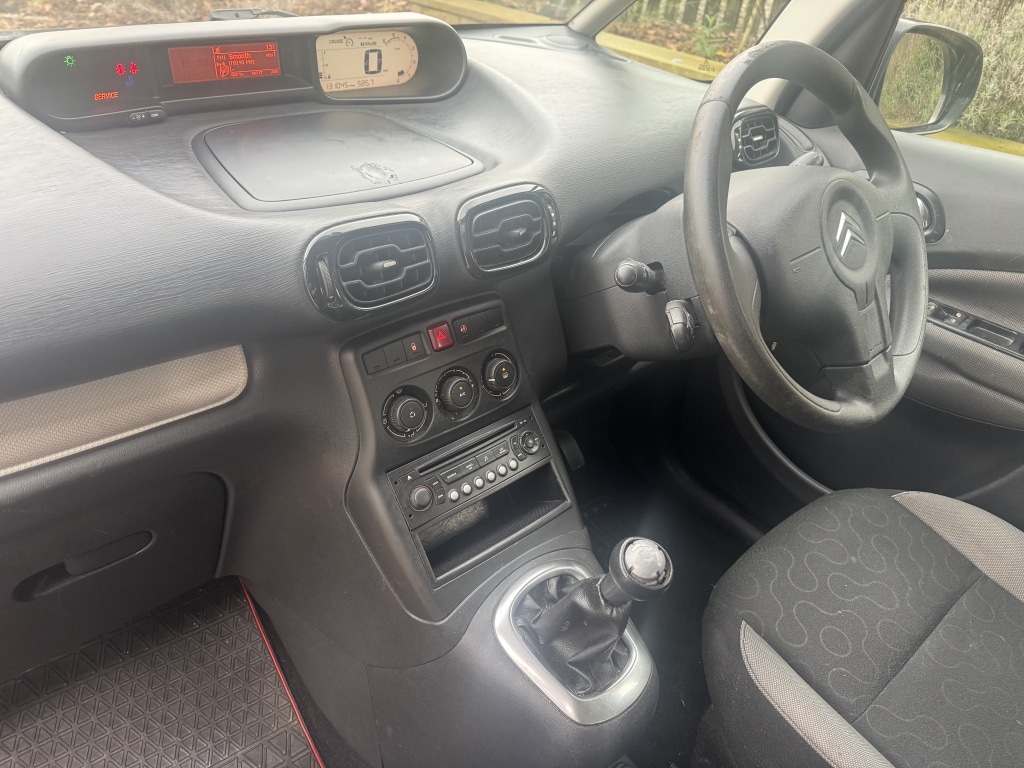 Used Citroen C3 Picasso 2011 for sale - 76548035: Photo 13