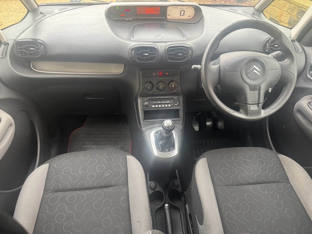 Used Citroen C3 Picasso 2011 for sale - 76548035: Photo 15