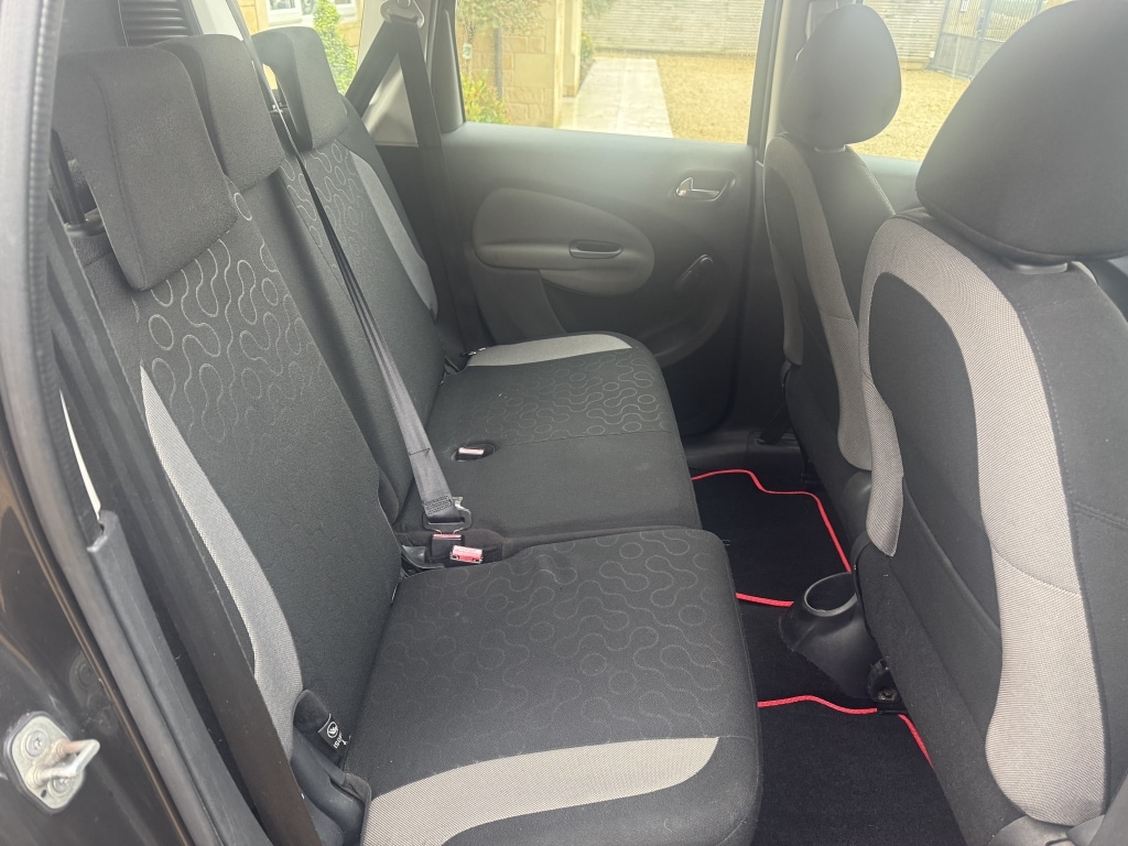 Used Citroen C3 Picasso 2011 for sale - 76548035: Photo 18