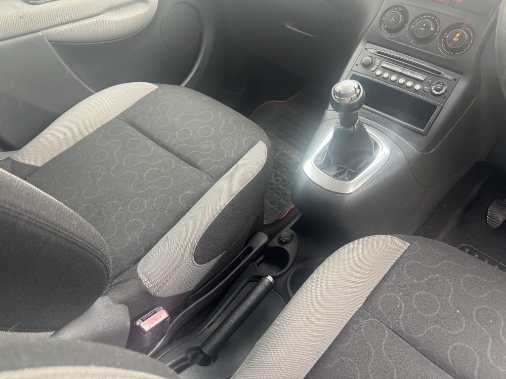 Used Citroen C3 Picasso 2011 for sale - 76548035: Photo 22