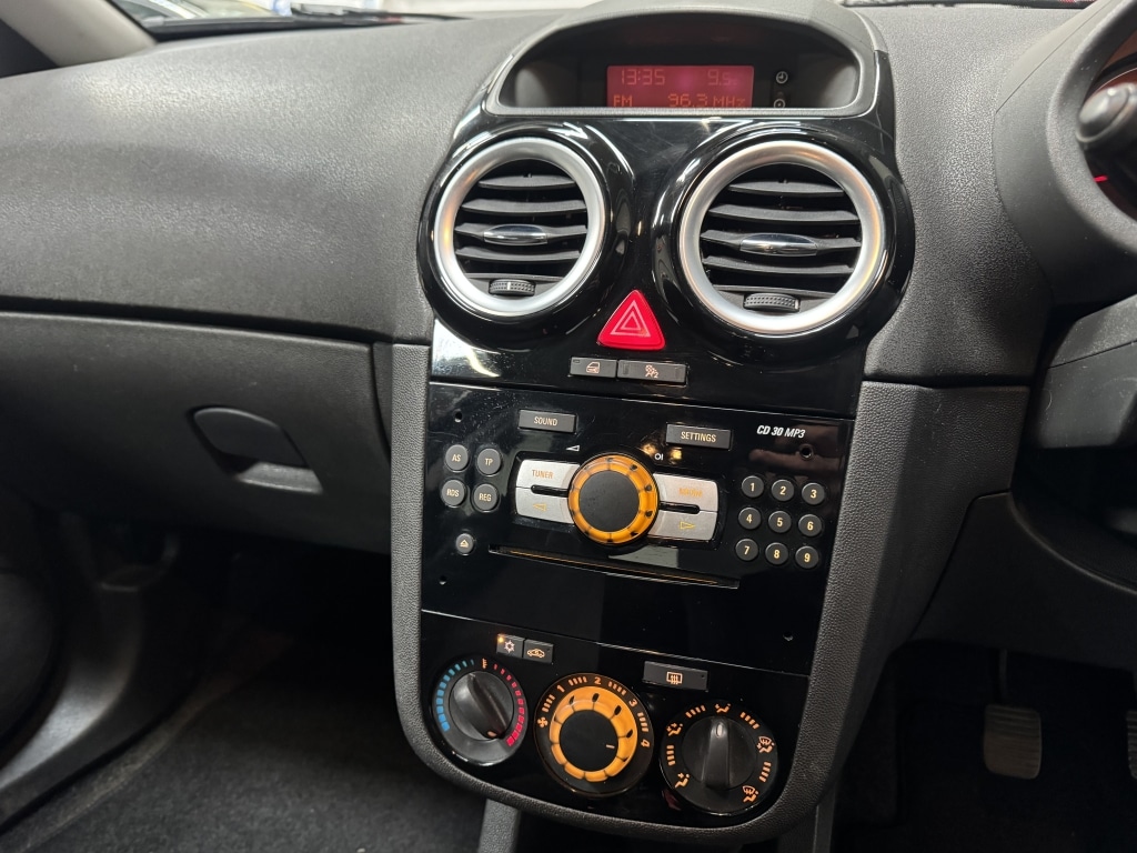 Used Vauxhall Corsa 2012 for sale - 78139198: Photo 21