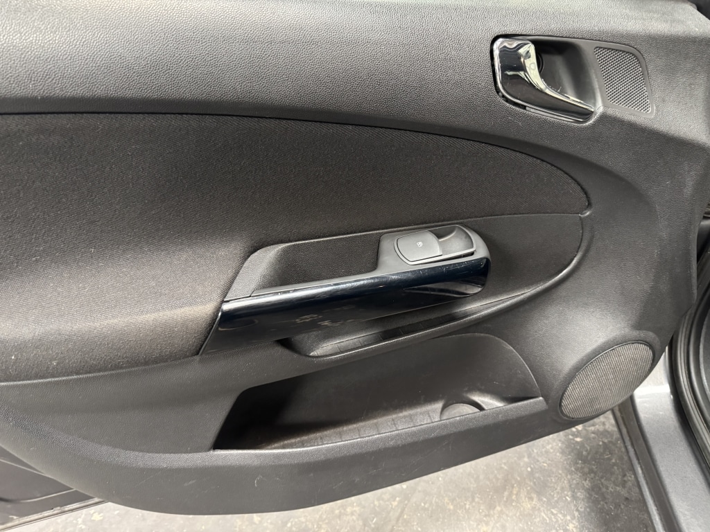 Used Vauxhall Corsa 2012 for sale - 78139198: Photo 41