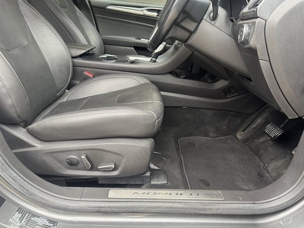 Used Ford Mondeo 2018 for sale - 76312198: Photo 27