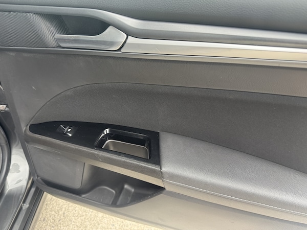 Used Ford Mondeo 2018 for sale - 76312198: Photo 30