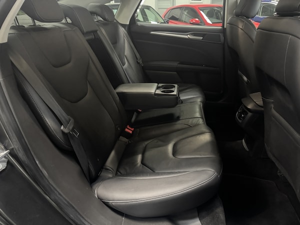 Used Ford Mondeo 2018 for sale - 76312198: Photo 53