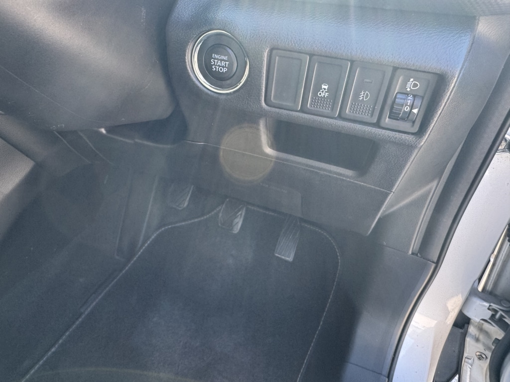 Vehicle 33