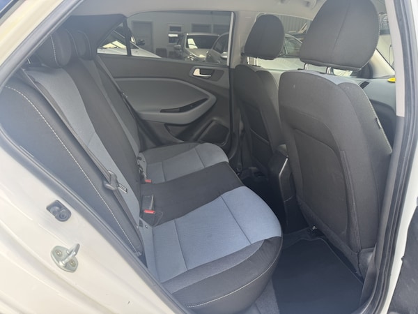 Used Hyundai i20 2016 for sale - 74190667: Photo 37