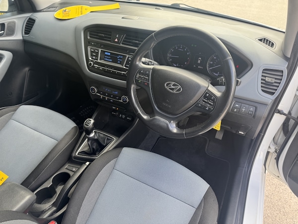 Used Hyundai i20 2016 for sale - 74190667: Photo 40