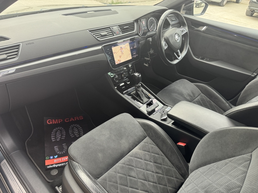 Used Skoda Superb 2017 for sale - 76687517: Photo 10