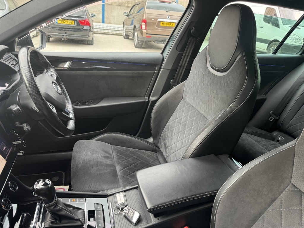 Used Skoda Superb 2017 for sale - 76687517: Photo 16