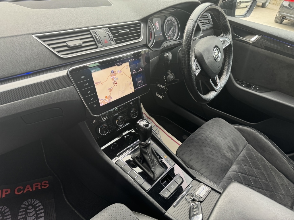 Used Skoda Superb 2017 for sale - 76687517: Photo 17
