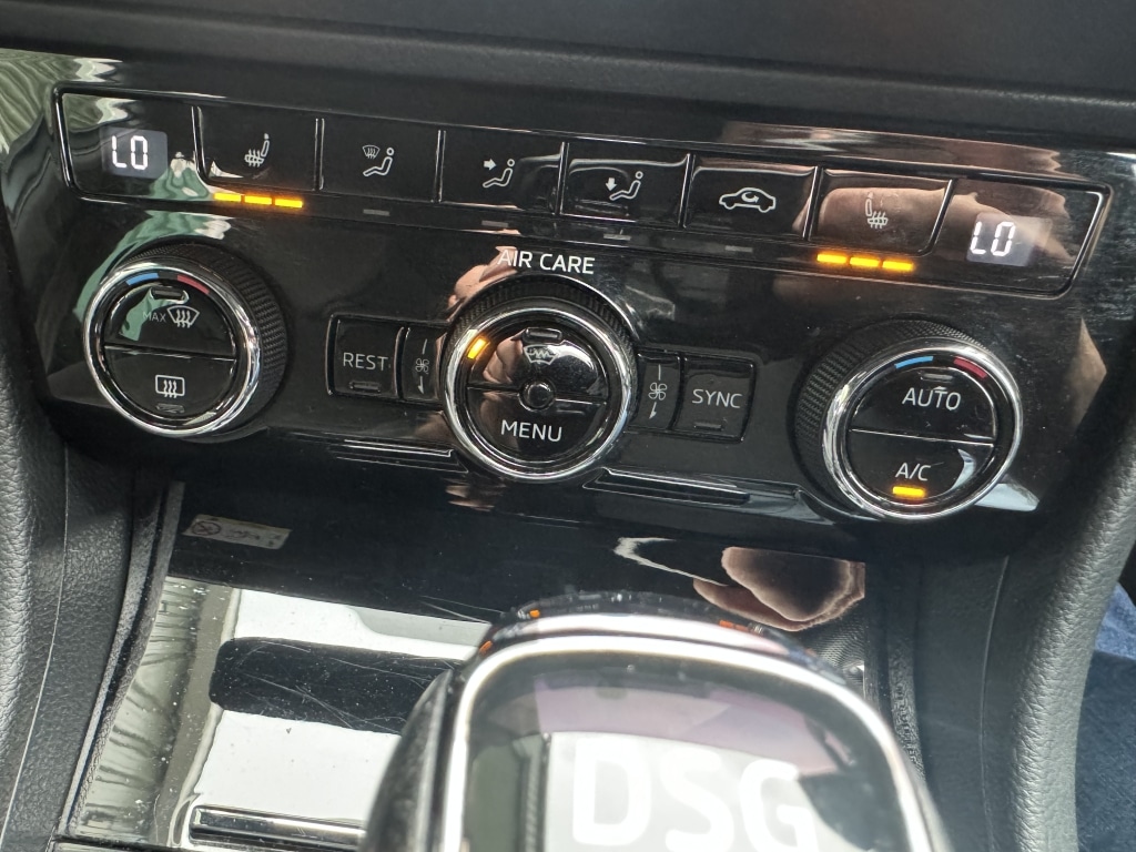 Used Skoda Superb 2017 for sale - 76687517: Photo 37